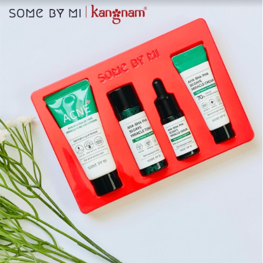 Bộ dưỡng 4 món hỗ trợ giảm mụn "Thần Kỳ" Trong 30 Ngày Some By Mi Miracle AC SOS Kit