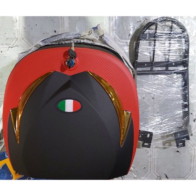 Thùng Sau givi + Kèm tặng baga sau Sirus Wave Dream Wave A