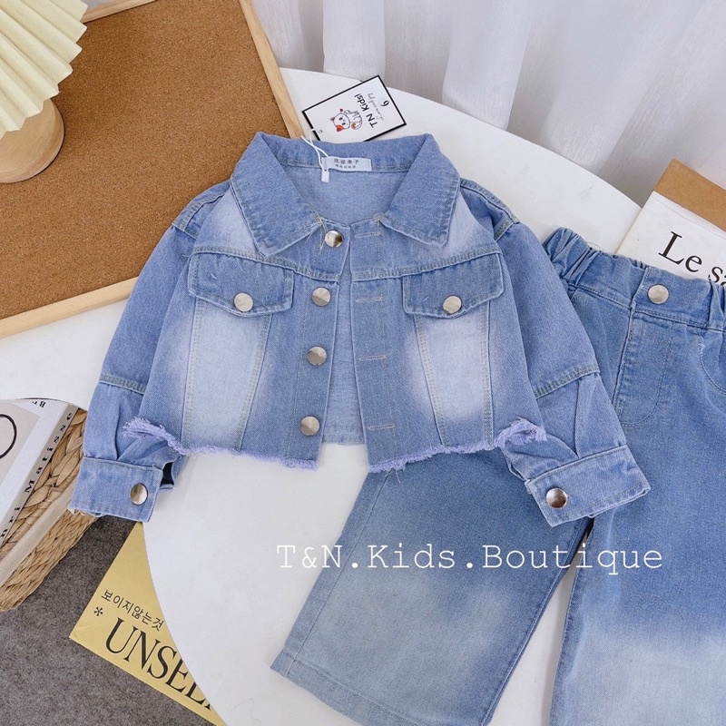 Set Bộ Áo Khoác Jean Loang Sịn Sò Cho Bé