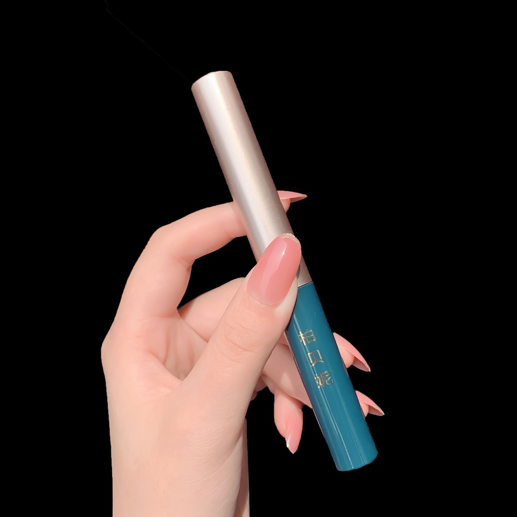 Mascara Màu Đen Chống Thấm Nước Không Nhòe Chuốt Dày Và Cong Mi