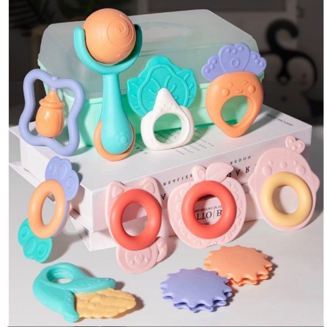 Set đồ chơi xúc xắc Babyhop gồm 10 món tuyệt đẹp dành cho bé yêu