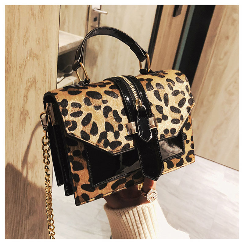 Túi Đeo Chéo Phối Lông Thời Trang Nữ Tính