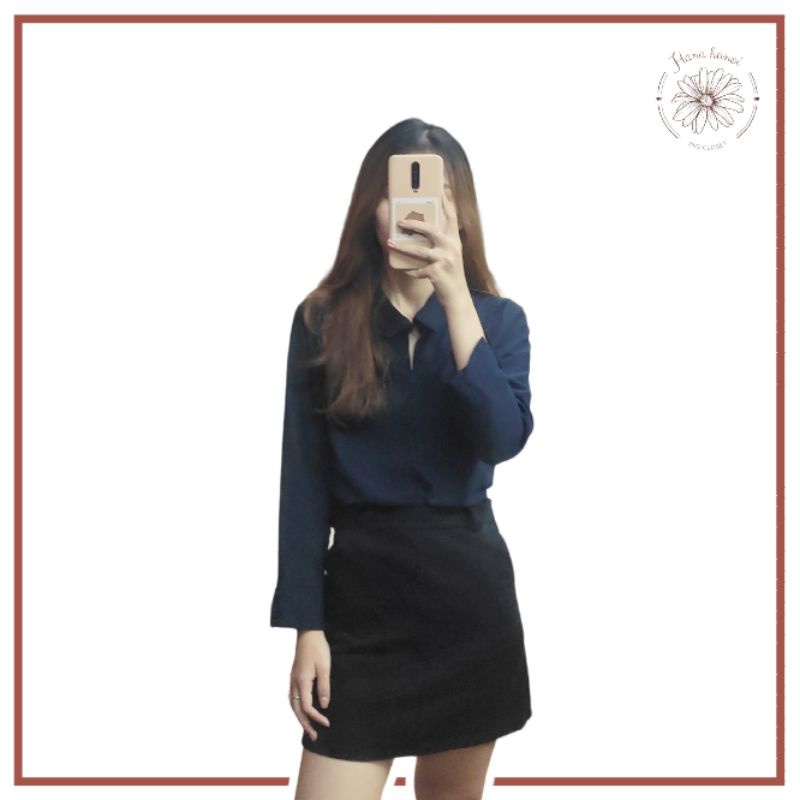 Áo kiểu cổ sơ mi xanh dương đậm size L