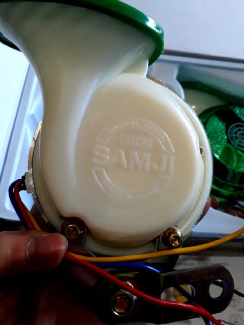 CÒI NGÂN Ô TÔ XE MÁY SAMJI Hàn Quốc 12V-24V xịn 3 tiếng có clip tets còi