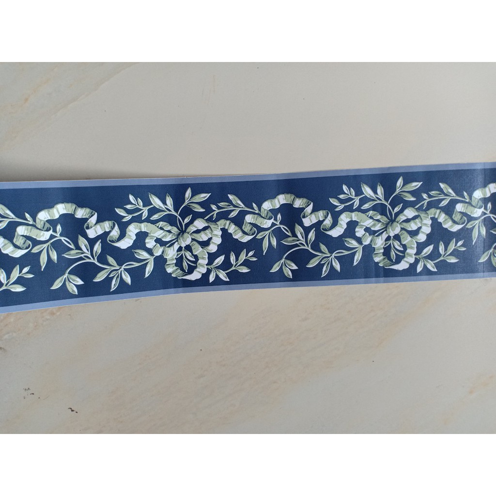 Cuộn 10m len dán viền tường keo sẵn hoa dây xám keo sẵn (cao 10cm)