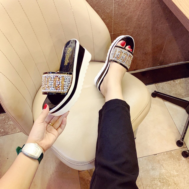 DÉP XUỒNG NỮ BẢN NGANG G•C SIÊU HOT