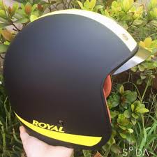 Mũ bảo hiểm royal m139 đen vạch vàng bảo hành 12 tháng tặng kèm balo dây rút