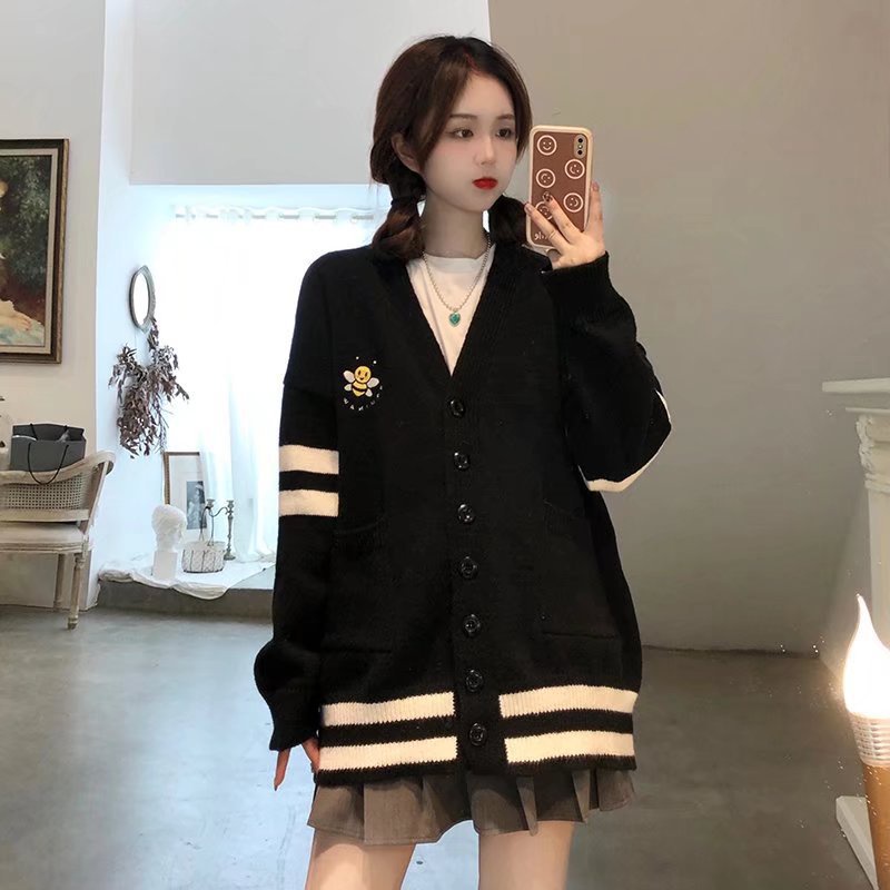 Hàng Sẵn_ Áo khoác len màu khối phong cách Harajuku