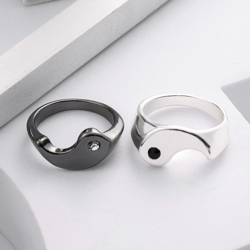 Nhẫn Thời Trang Mặt Âm Dương Độc Đáo Cho Nam Và Nữ