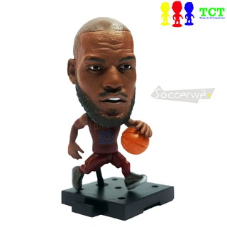 Tượng cầu thủ bóng rổ James