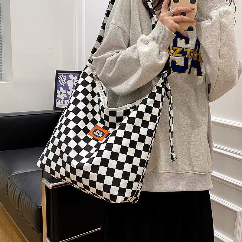 Túi tote Túi vải canvas hoạ tiết caro phong cách Hàn Quốc có khoá kéo T41