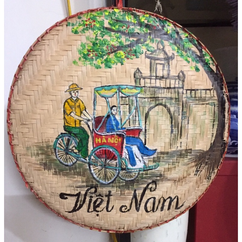 Tranh vẽ Hồ gươm, phố cổ size 45cm trên mẹt tre