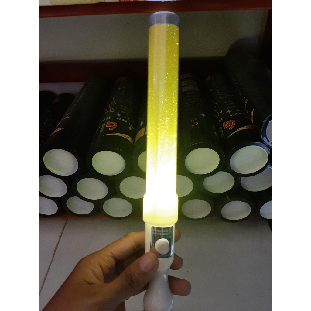 Đèn led cổ vũ cầm tay