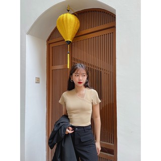 Áo cut - out