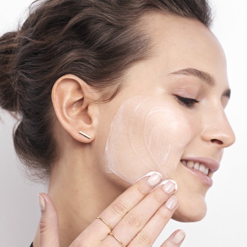 Sữa Rửa Mặt Dạng Kem Olay Retinol 24 Facial Cleanser Fragrance Free