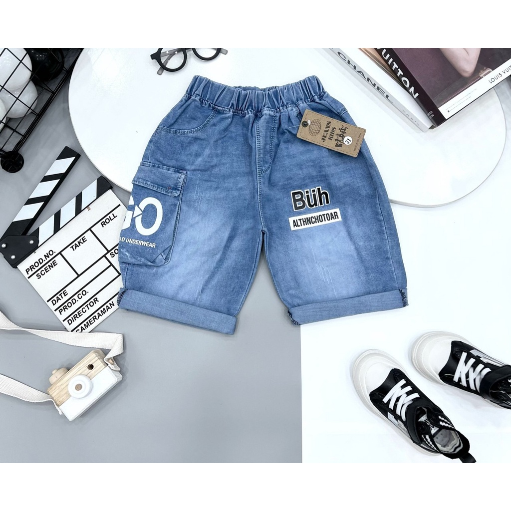 Quần jean lửng bé trai