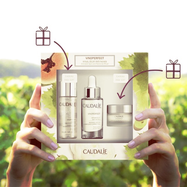 Set Serum  Nám Caudalie tặng nước thần và kem dưỡng