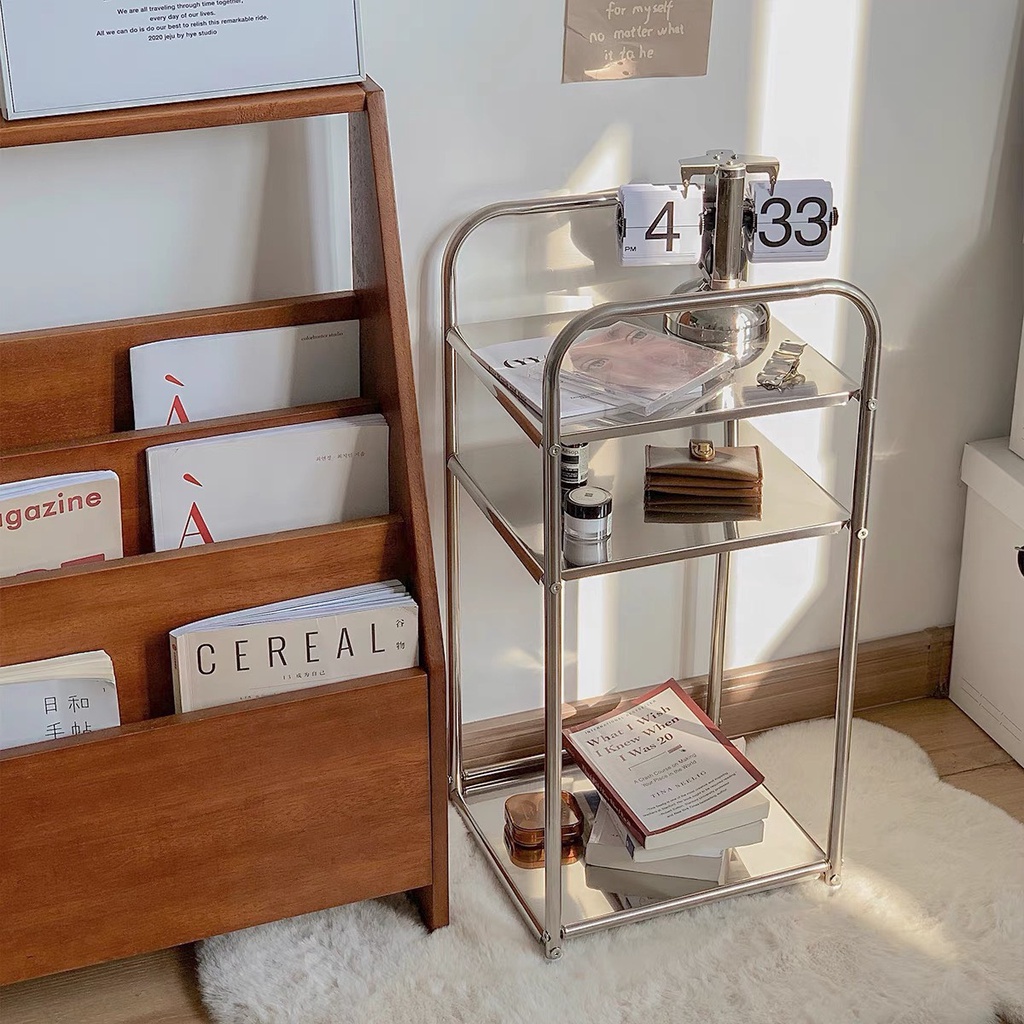 Kệ inox bày đồ cá nhân, mỹ phẩm, nước hoa, rượu bia, đơn giản mà không kém phần tinh tế