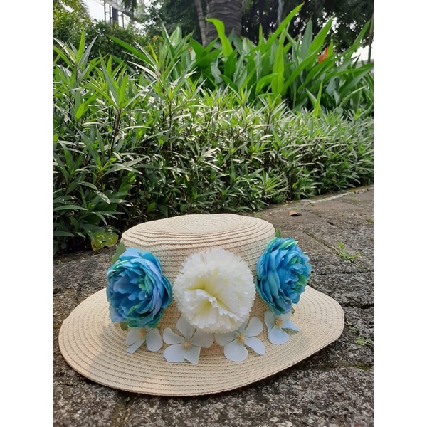 Mũ dệt màu trắng xanh dương