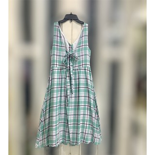 Đầm caro dáng xoè dài