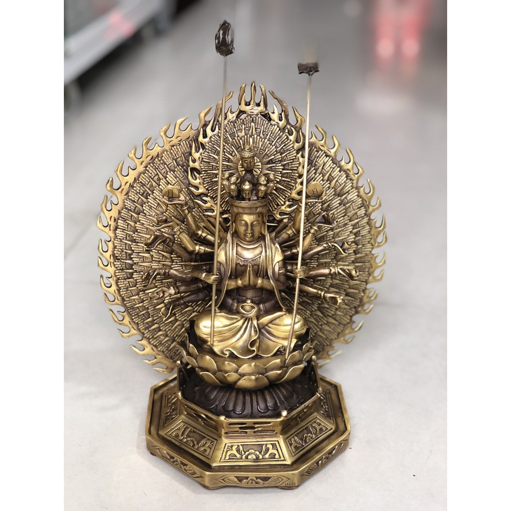 Phật bà thiên thủ thiên nhãn bằng đồng cao 25cm
