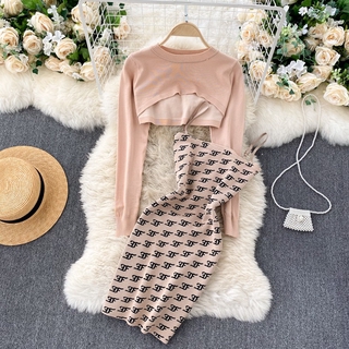 [Sẵn kaki] Set váy len montoghi dày dặn (có áo croptop mặc ngoài)
