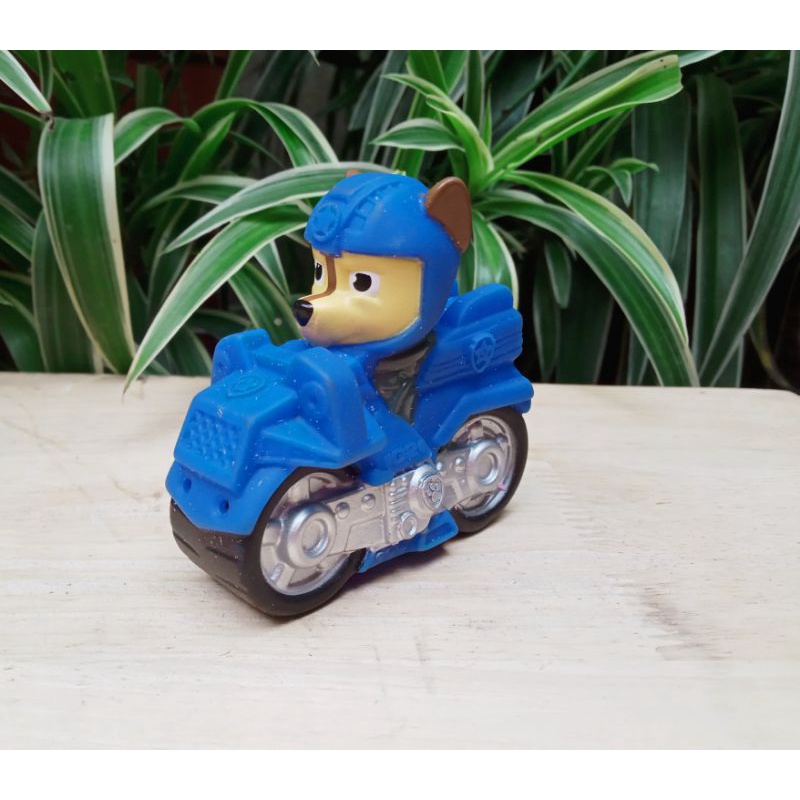 Đồ chơi xe chó cứu hộ pawpatrol cao su phun nước