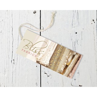 Tag quần áo - nhãn treo