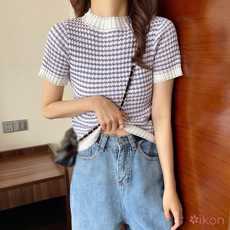 Áo Thun Tay Ngắn Cổ Tròn Họa Tiết Kẻ Sọc Chất Liệu Lụa Lạnh Mỏng Nhẹ Thời Trang Cho Nữ