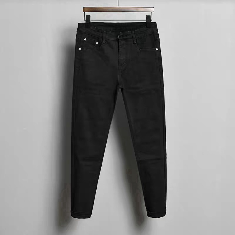 Quần Jean Nam AROTI Chất Vải Bò Đẹp Cao Cấp,Co Giãn Dáng Skinny Trơn,Trẻ Trung, Năng Động Màu Đen- Xanh JT02-D