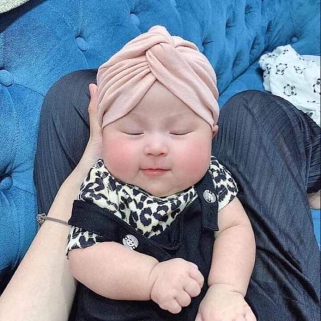 Mũ turban chéo cho bé trai- bé gái  4-7kg.6-9kg