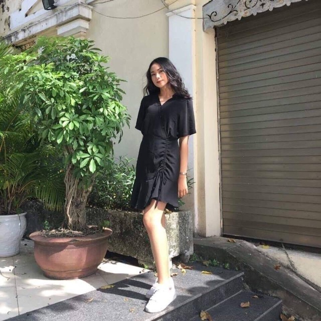 Váy đen dự tiệc BlaPink thiết kế rút dây cổ trụ màu đen Basic - Mya Dress T104 | BigBuy360 - bigbuy360.vn