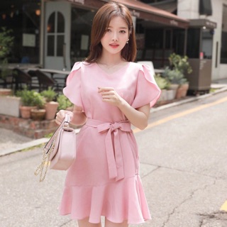 Đầm hồng tay sen tùng bèo (kèm hình thật)