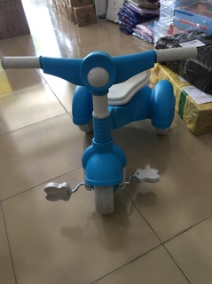 Xe đạp 3 bánh từ Vinamilk