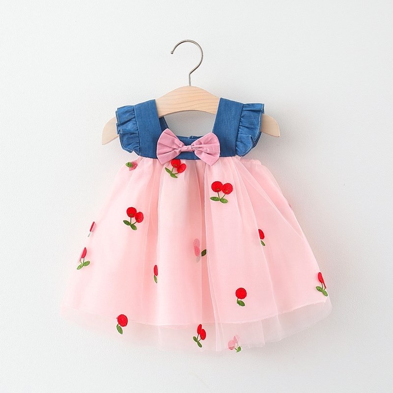 Váy bé gái cánh tiên thêu dâu và cherry dễ thương  từ 6 tháng đến 4 tuổi