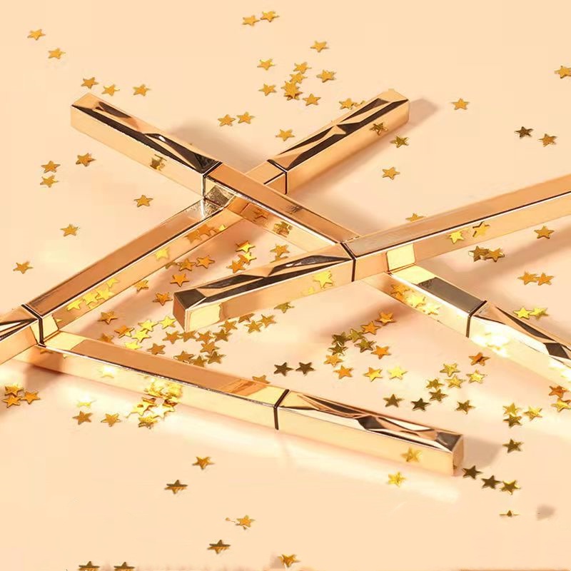 Bút Chì Kẻ Lông Mày 2 Trong 1 Xoay Được Chống Nước Lâu Trôi Không Vón Cục