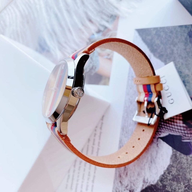 Đồng hồ nữ Gucci G-Timeless .