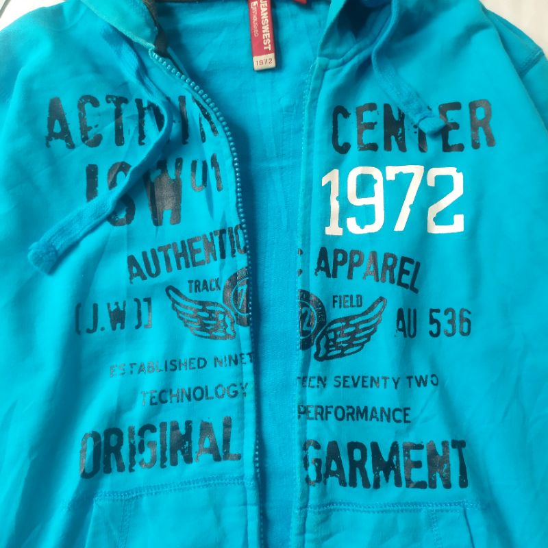 Áo khoác nỉ xanh dương hiệu Jeanswest siêu xịn