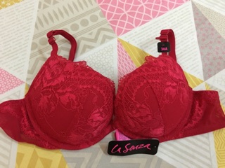 Áo lót Lasenza beyond sexy ren đỏ