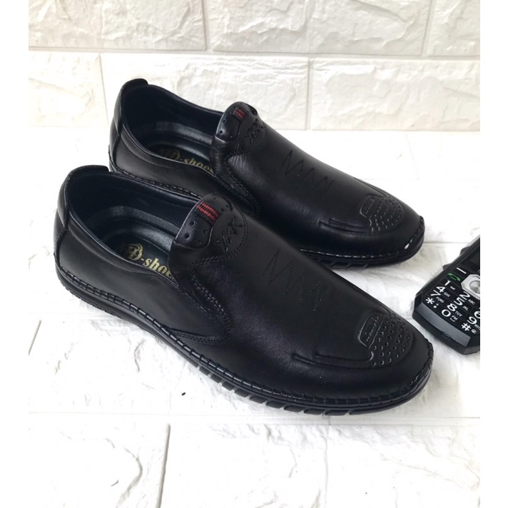 Giày nam da bò thật..đế cao su dẻo,đàn hồi tốt..mã LC01..màu đen..mang rất êm chân
