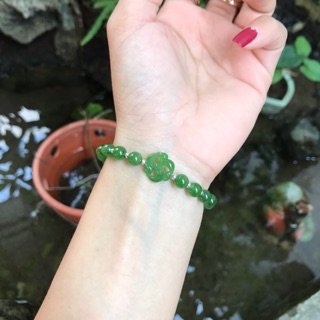 Vòng ngọc bích