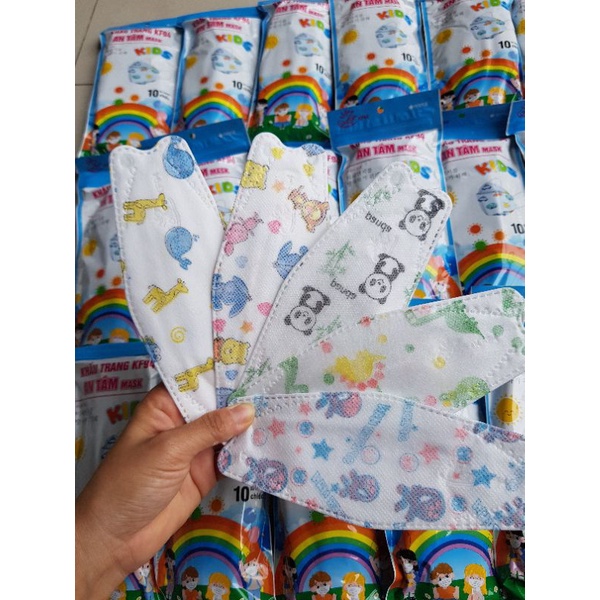 Khẩu trang trẻ em KF94 thương hiệu An Tâm, cho bé 6-12 tuổi