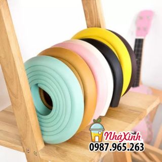 Bọc góc bàn an toàn / Cuộn xốp bọc góc bàn