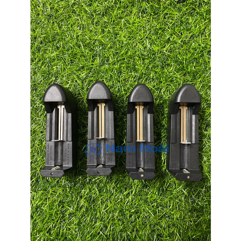 Sạc Pin Li-ion 3.7V 18650, 14500, 16340.... Loại 1 Viên