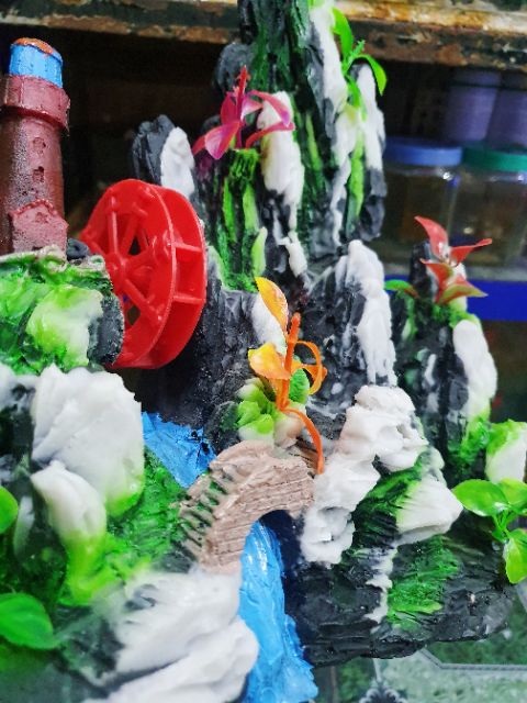 CẢNH NÚI CÓ BÁNH QUAY TRANG TRÍ HỒ CÁ NON BỘ 24x12x25cm