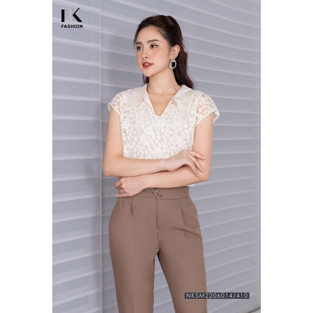 Áo Sơ Mi Ren Vai Chờm Cổ Kiểu NK FASHION Thiết Kế Ngắn Tay, Thanh Lịch, Sang Trọng NKSM2206014