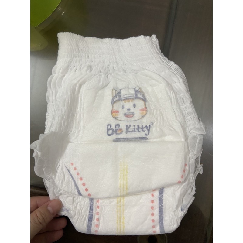 (MUA 2 BỊCH TẶNG 1 KHĂN ƯỚT 100 TỜ) BỈM DÁN/ QUẦN BB KITTY ĐỦ SIZE DÁN S60/M52/L42 QUẦN M48/L46/XL44/XXL40