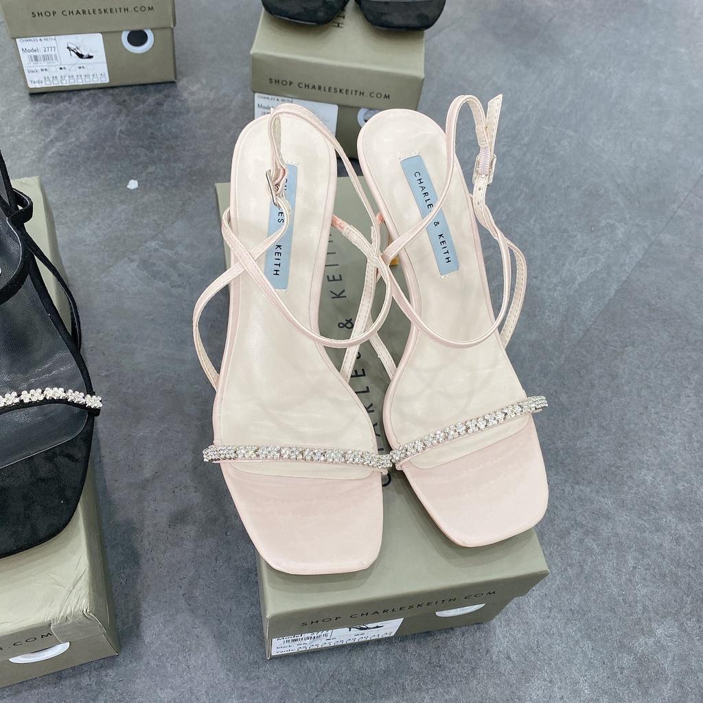 Sandal 9p Cnk Quai Đá Mảnh Da Mềm Êm Fullbox Hãng Cao Cấp