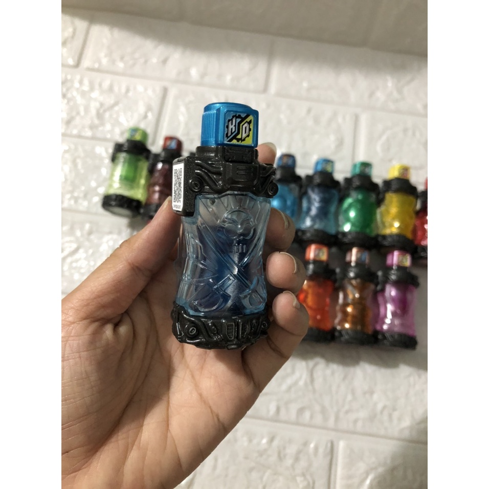 Đồ chơi siêu nhân Kamen Rider Build -  Bottle Build