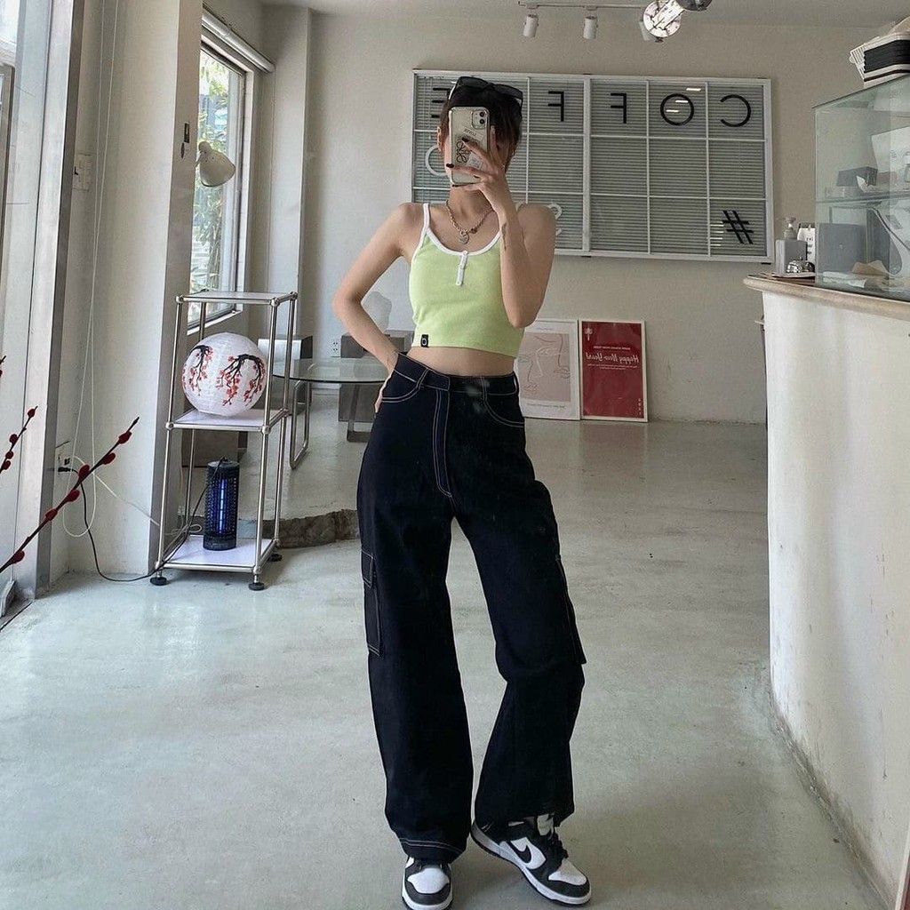 [Mã FAMAYWA giảm 10K đơn 50K] Áo 2 dây cúc ngực, áo hai dây croptop nữ dáng ôm chất thun gân - VIETCEN | BigBuy360 - bigbuy360.vn